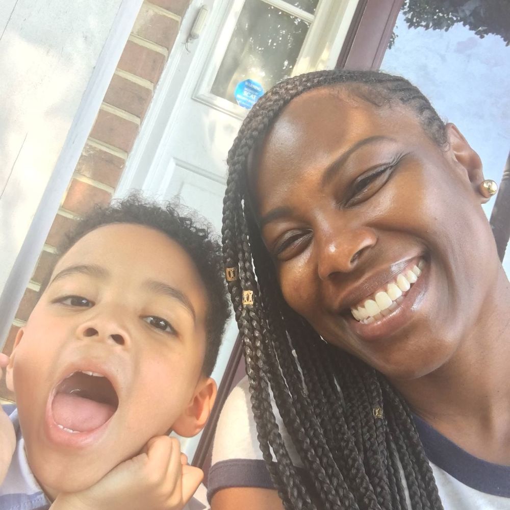 Meet your Posher, Esther